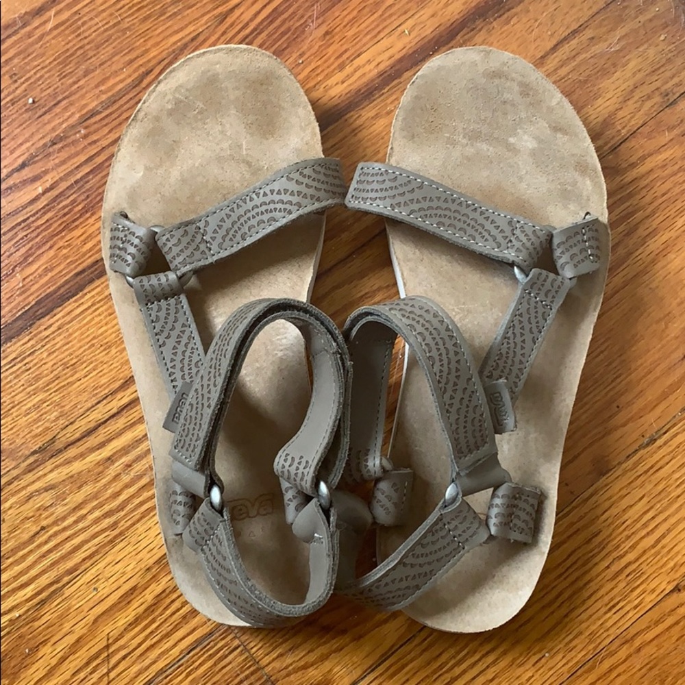 Platform Tevas